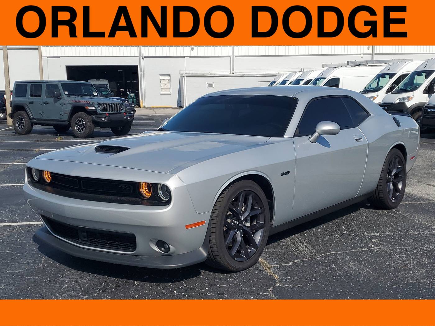 2023 Dodge Challenger R/T — Coupe — 16,120 mi — Orlando, FL