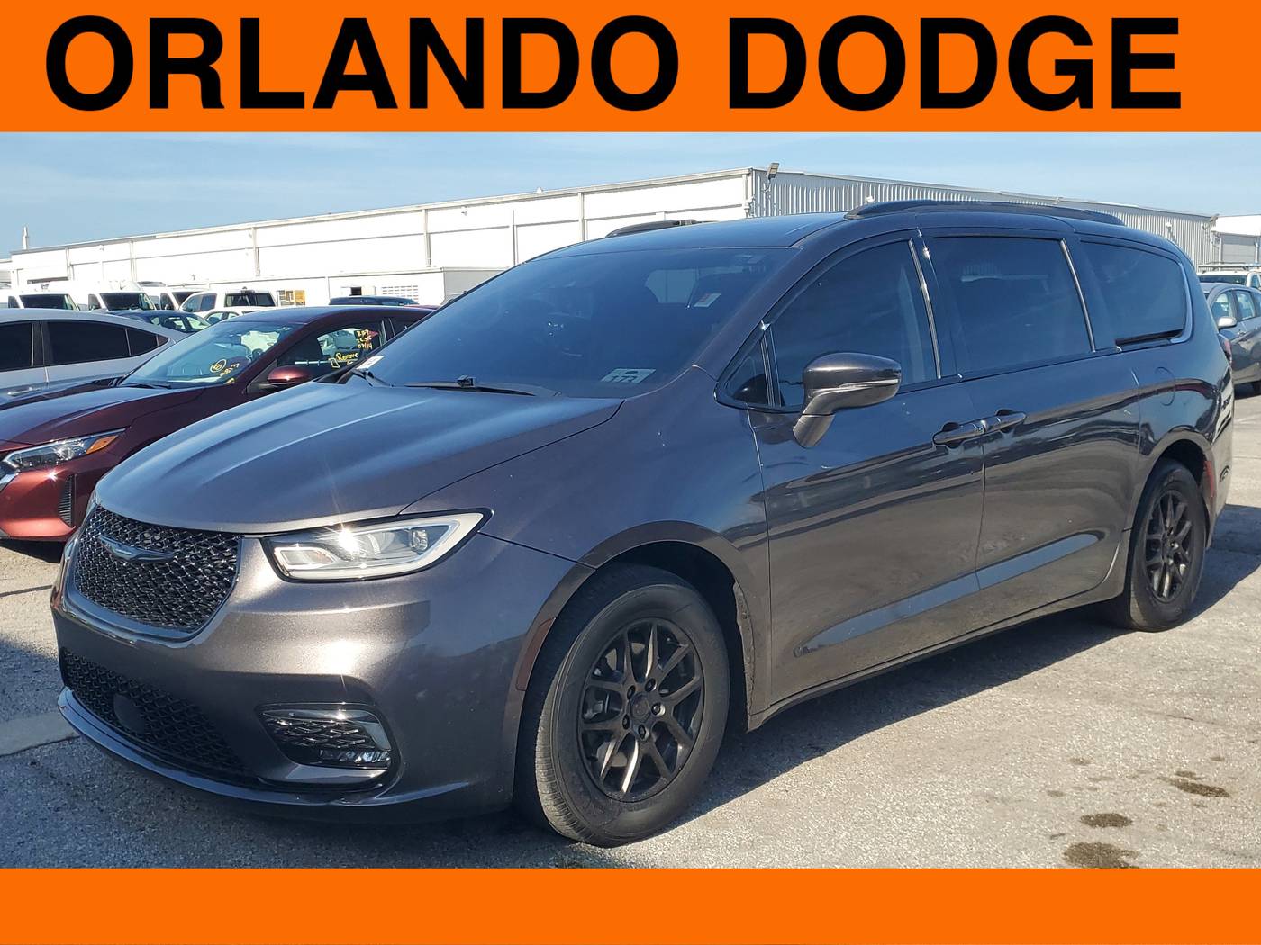 2022 Chrysler Pacifica Touring L — Minivan — 62,037 mi — Orlando, FL