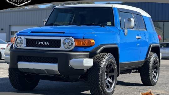 2007 Toyota FJ Cruiser Base — SUV — 182,001 mi — Norfolk, VA