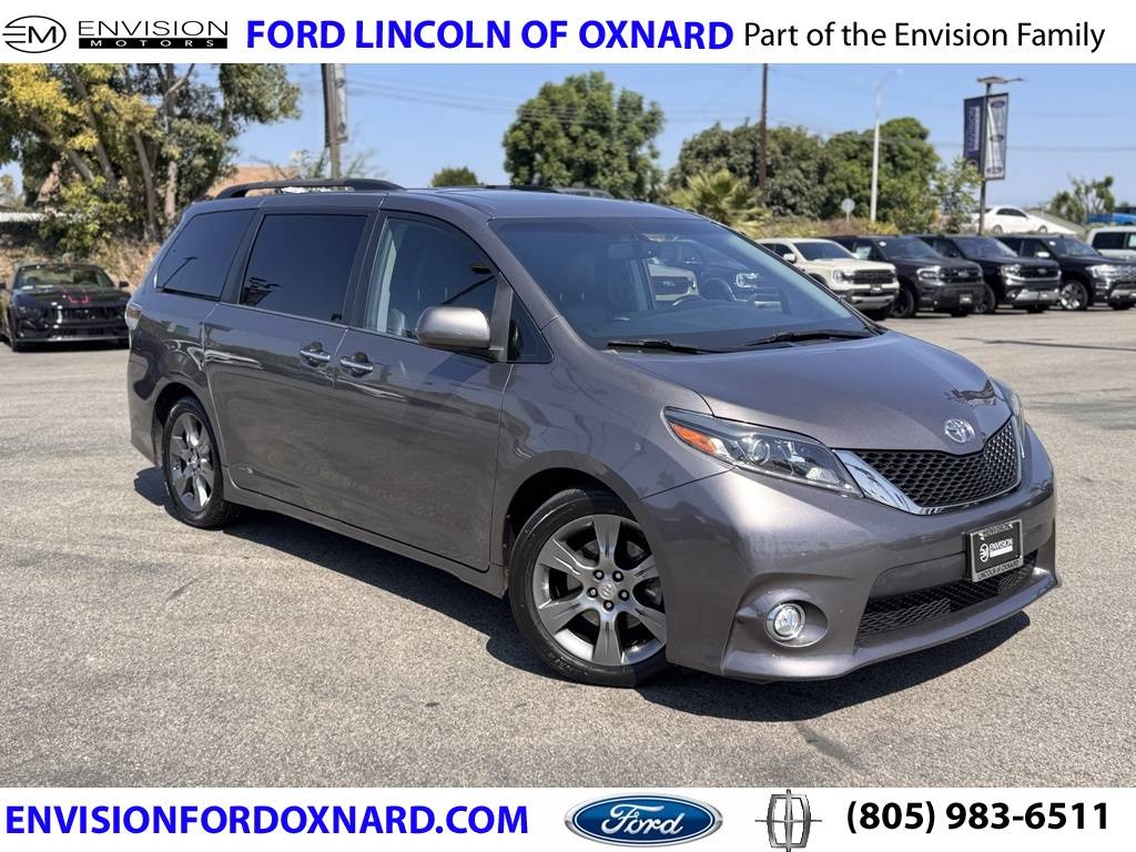 2015 Toyota Sienna SE — Minivan — 80,381 mi — Oxnard, CA