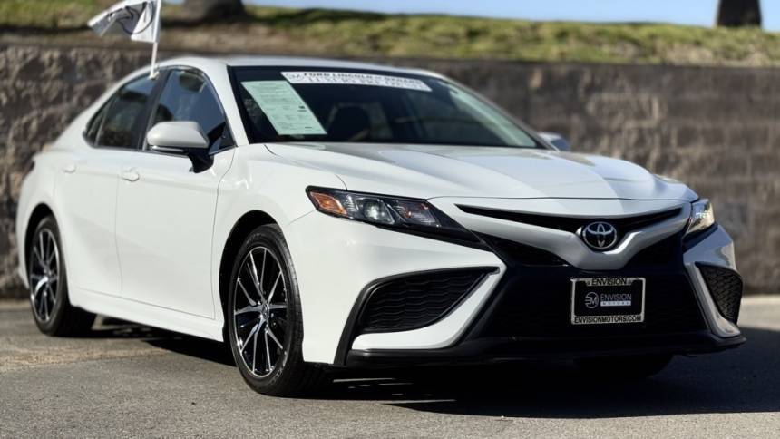 2022 Toyota Camry SE — Sedan — 94,403 mi — Oxnard, CA
