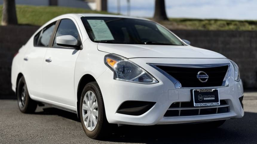 2017 Nissan Versa 1.6 SV — Sedan — 130,164 mi — Oxnard, CA