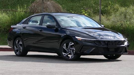 2024 Hyundai Elantra SEL — Sedan — 23 mi — El Monte, CA