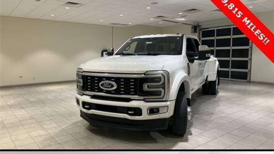 2023 Ford Super Duty F-450 Platinum — Pickup Truck — 9,815 mi — Comanche, TX