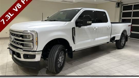 2024 Ford Super Duty F-350 LARIAT — Pickup Truck — 5,586 mi — Comanche, TX