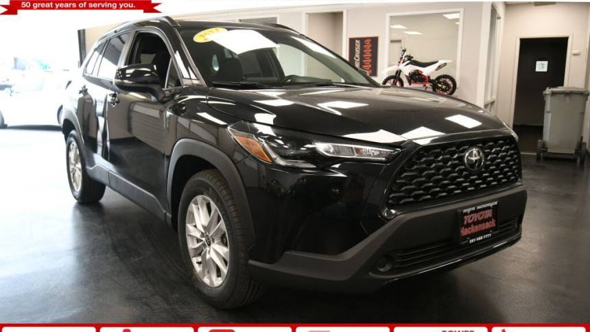 2024 Toyota Corolla Cross LE — SUV — 27,155 mi — Hackensack, NJ