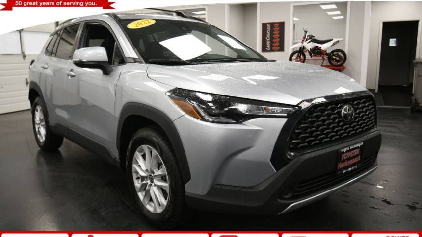 2022 Toyota Corolla Cross LE — SUV — 53,885 mi — Hackensack, NJ