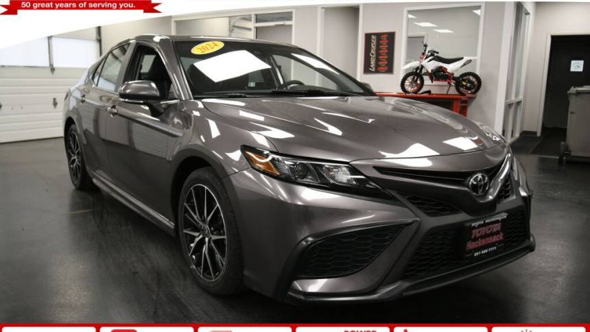 2024 Toyota Camry SE — Sedan — 28,613 mi — Hackensack, NJ