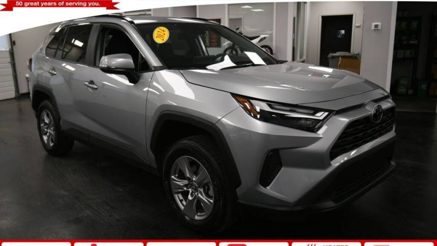 2024 Toyota RAV4 XLE — SUV — 14,280 mi — Hackensack, NJ