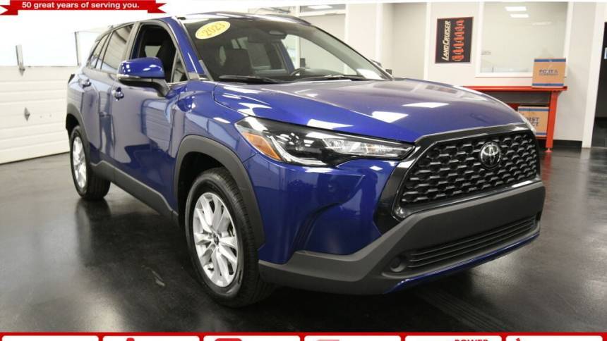 2023 Toyota Corolla Cross LE — SUV — 39,437 mi — Hackensack, NJ