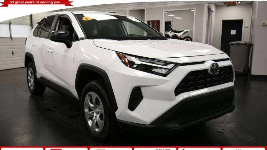 2023 Toyota RAV4 LE — SUV — 29,038 mi — Hackensack, NJ