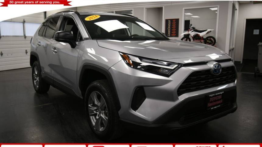 2024 Toyota RAV4 Hybrid LE — SUV — 21,231 mi — Hackensack, NJ