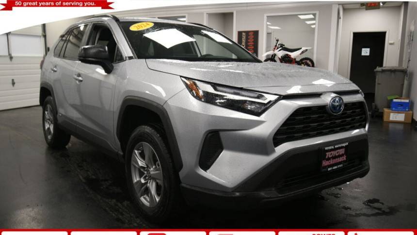 2024 Toyota RAV4 Hybrid LE — SUV — 19,582 mi — Hackensack, NJ