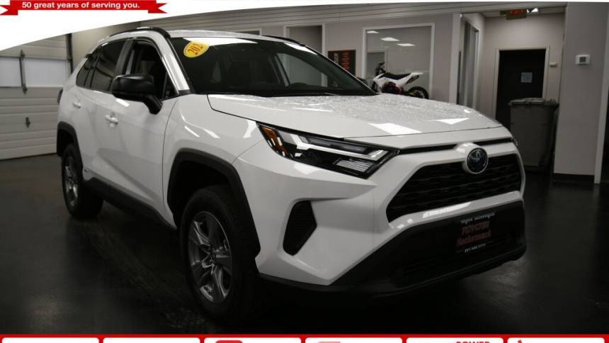 2024 Toyota RAV4 Hybrid LE — SUV — 21,015 mi — Hackensack, NJ