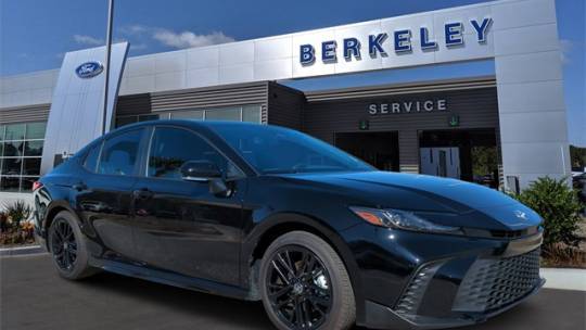 2025 Toyota Camry SE — Sedan — 8,200 mi — Moncks Corner, SC