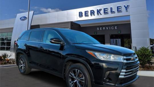 2019 Toyota Highlander LE V6 — SUV — 115,515 mi — Moncks Corner, SC