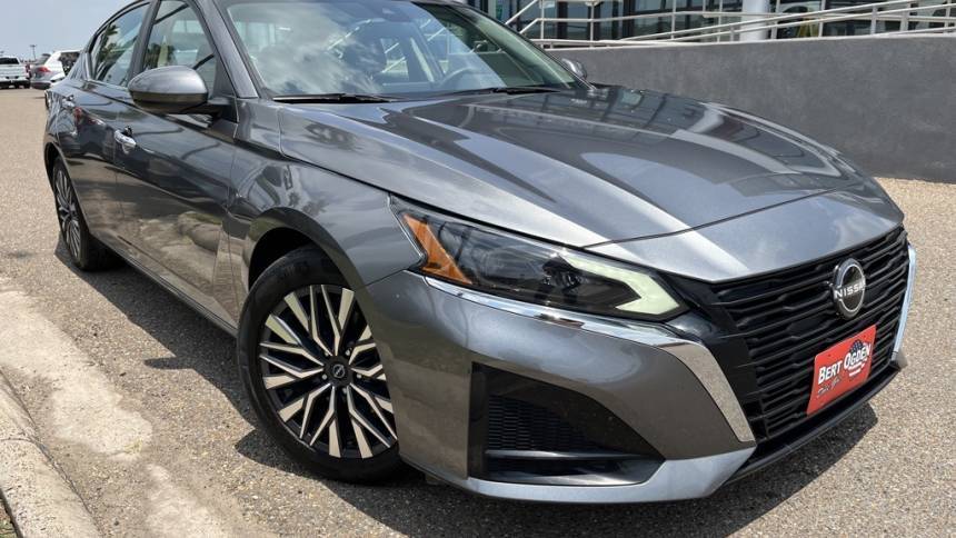 2023 Nissan Altima SV — Sedan — 40,198 mi — Mission, TX