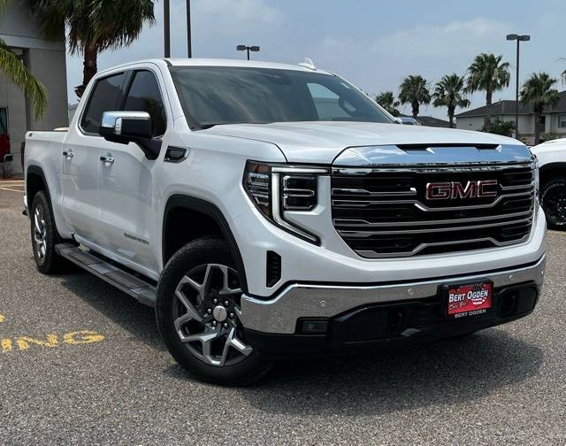2023 GMC Sierra 1500 SLT — Pickup Truck — 28,725 mi — Edinburg, TX