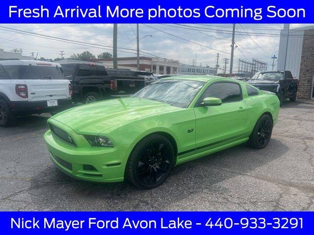 2013 Ford Mustang V6 Premium — Coupe — 100,411 mi — Avon Lake, OH