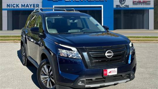 2023 Nissan Pathfinder SL — SUV — 13,671 mi — Dickson, TN