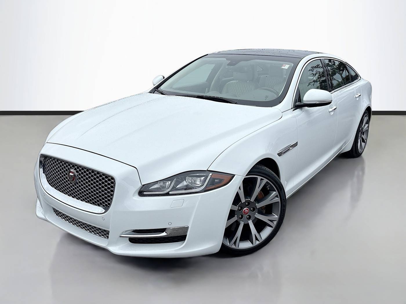 2017 Jaguar XJ Portfolio