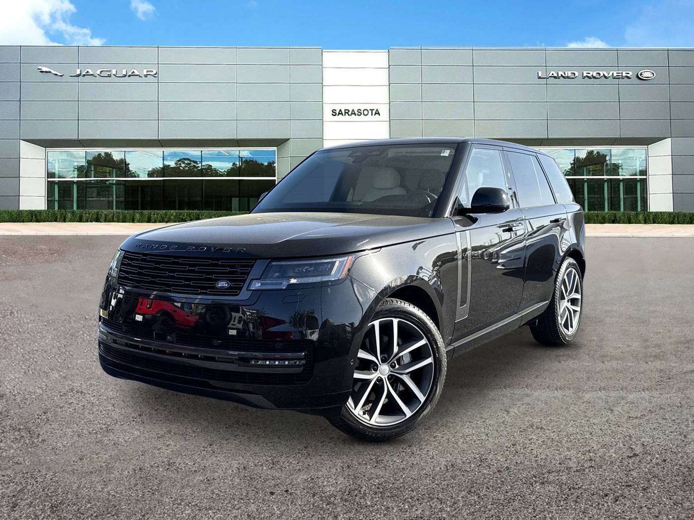 2024 Land Rover Range Rover SE — SUV — 7,333 mi — Sarasota, FL