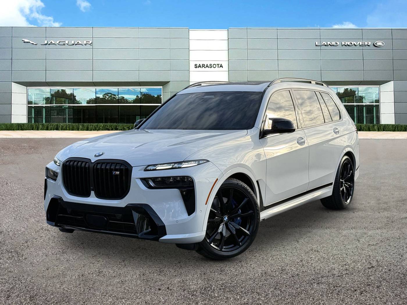 2024 BMW X7 M60i — SUV — 32,907 mi — Sarasota, FL