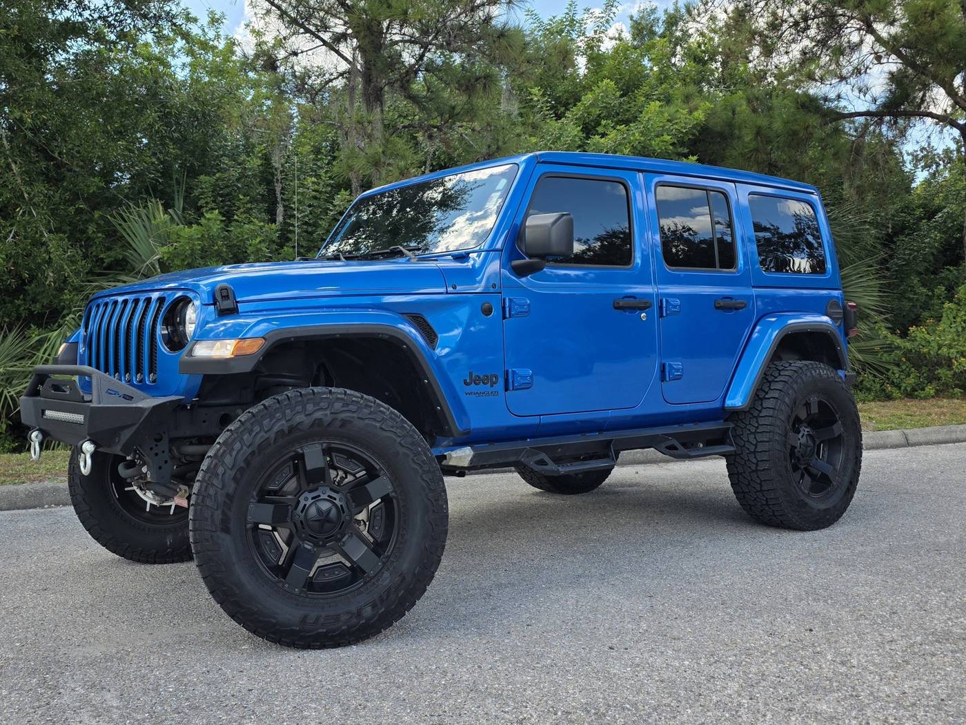 2021 Jeep Wrangler Sahara Altitude — SUV — 24,550 mi — Sarasota, FL
