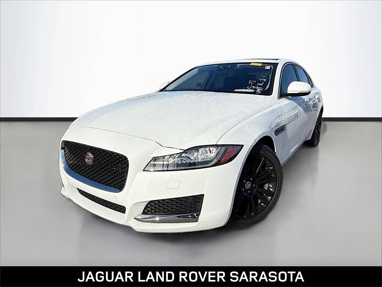 2018 Jaguar XF Prestige