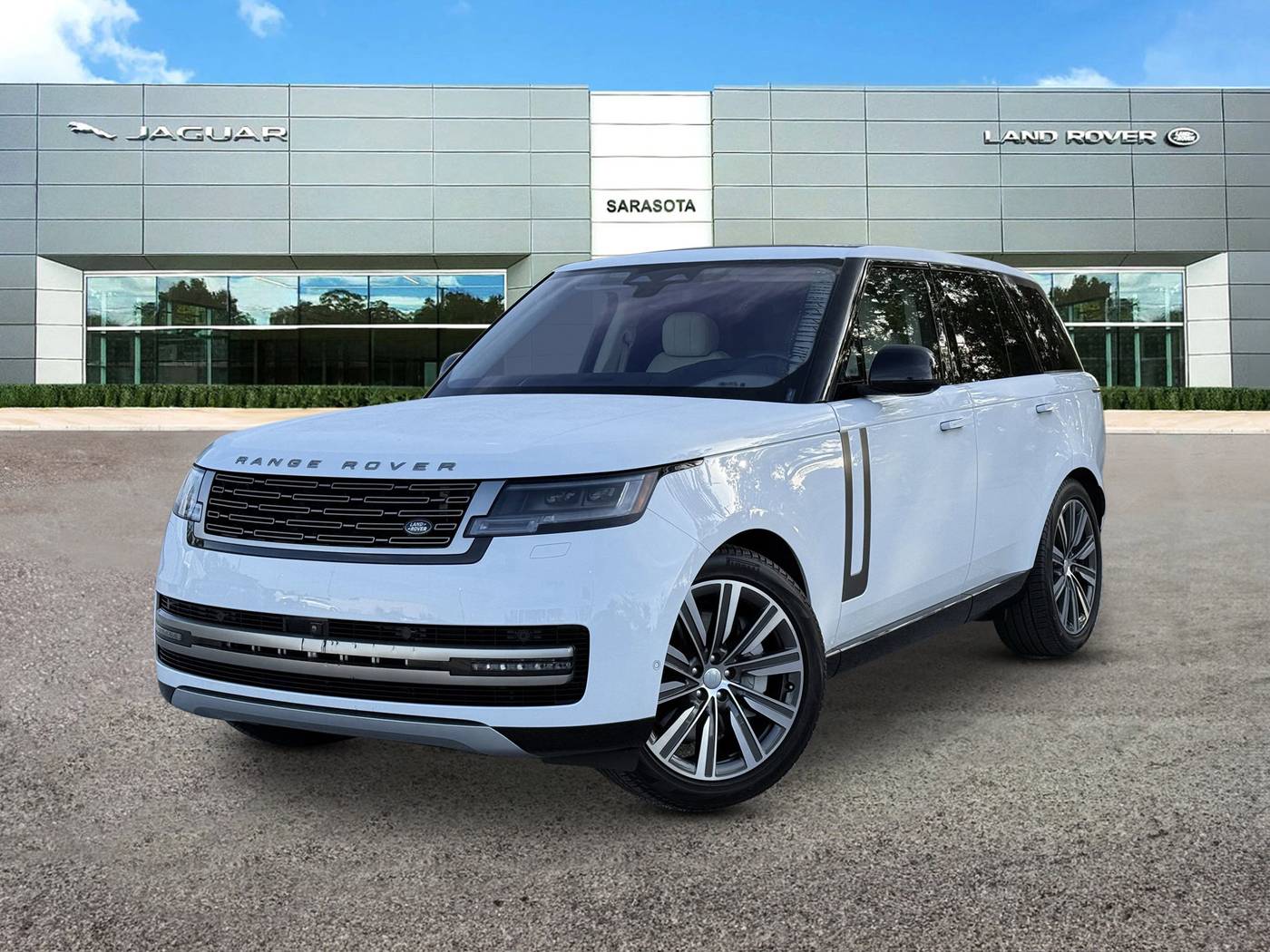 2023 Land Rover Range Rover SE — SUV — 12,844 mi — Sarasota, FL