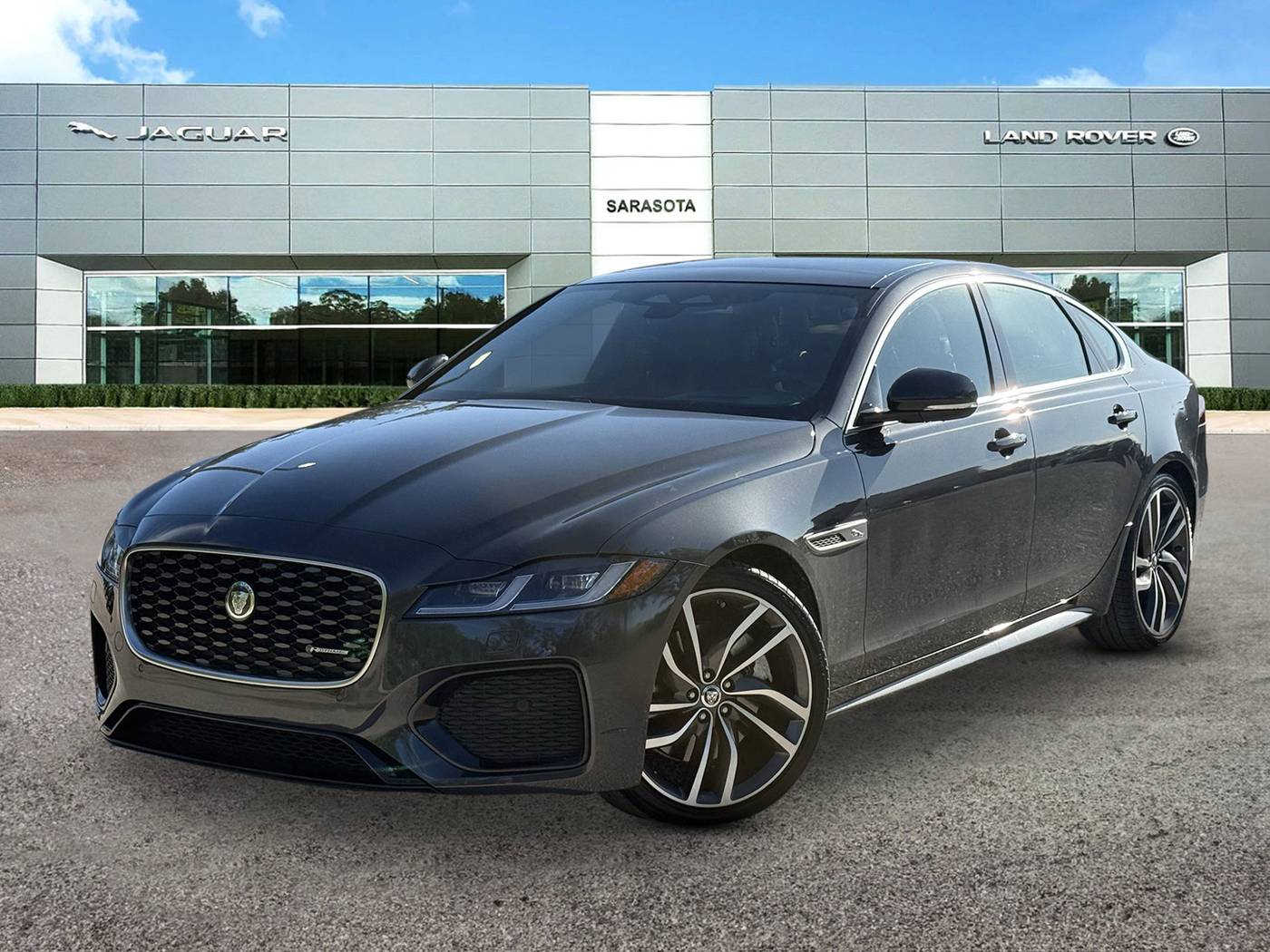 2024 Jaguar XF R-Dynamic SE — Sedan — 15,306 mi — Sarasota, FL