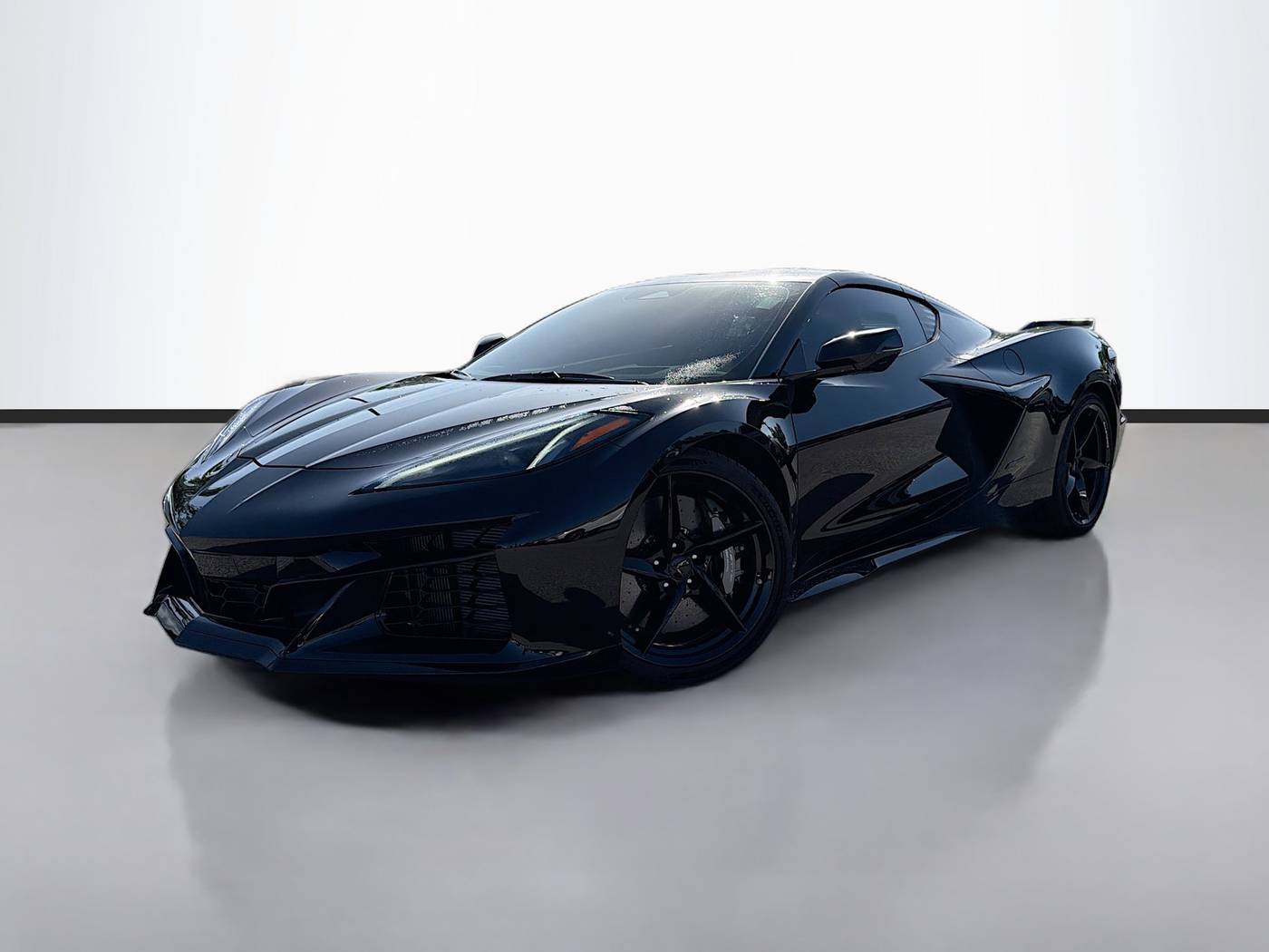 2025 Chevrolet Corvette E-Ray 1LZ