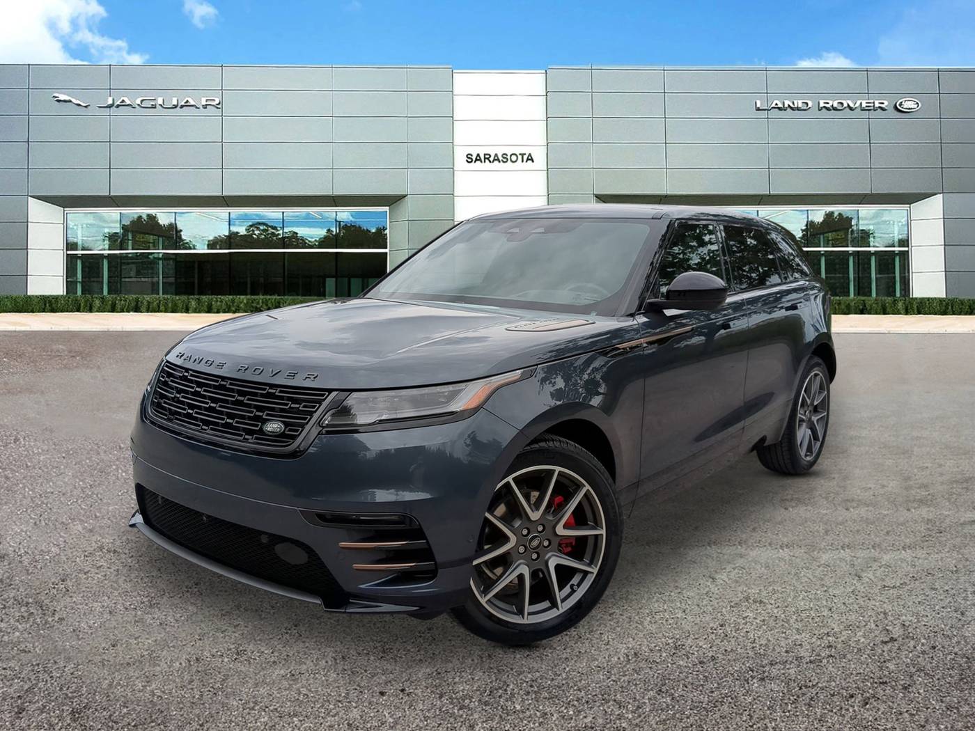 2024 Land Rover Range Rover Velar Dynamic SE — SUV — 9,668 mi — Sarasota, FL