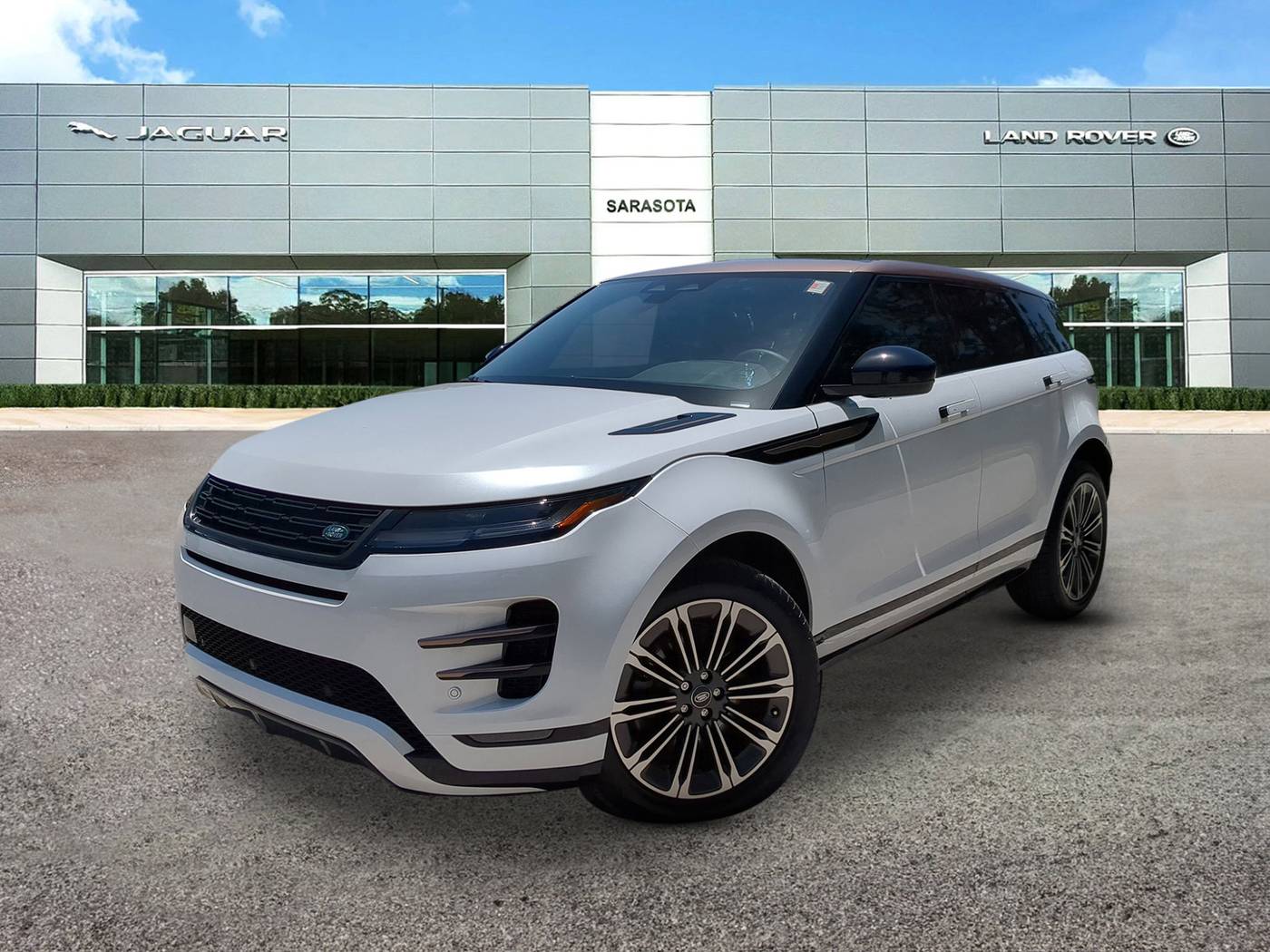 2024 Land Rover Range Rover Evoque Dynamic SE — SUV — 2,539 mi — Sarasota, FL