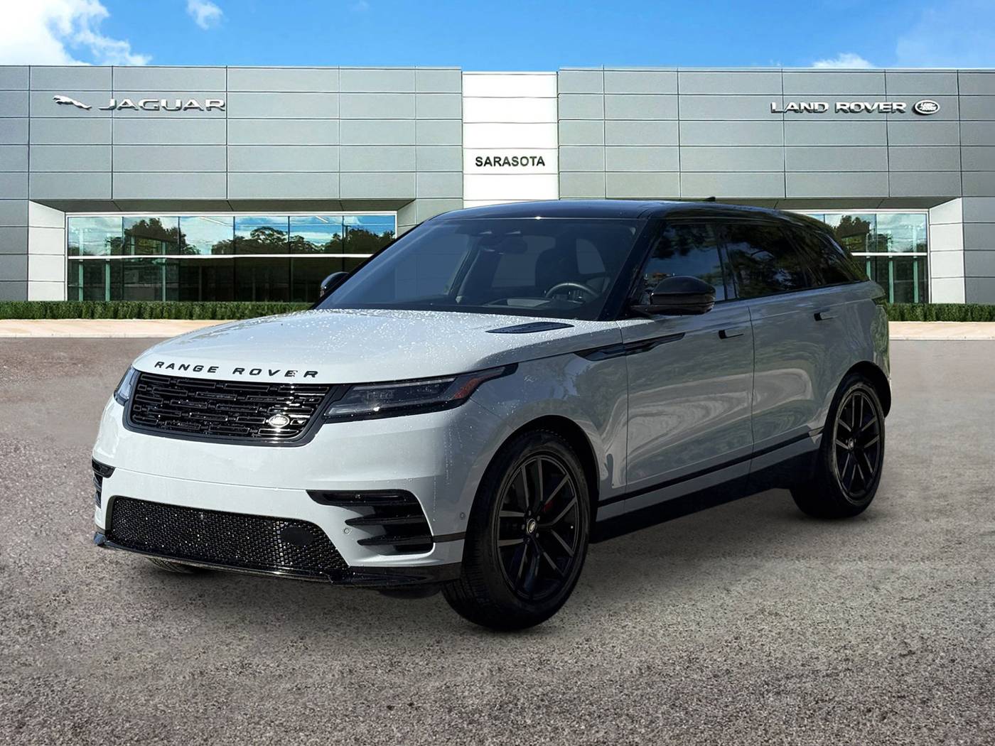 2024 Land Rover Range Rover Velar Dynamic SE — SUV — 10,613 mi — Sarasota, FL