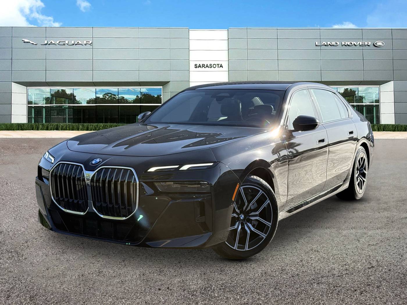 2024 BMW 7 Series 740i — Sedan — 18,359 mi — Sarasota, FL