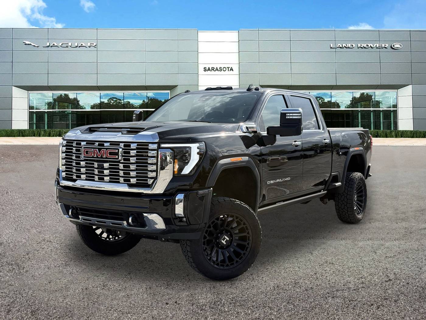 2024 GMC Sierra 2500HD Denali — Pickup Truck — 18,466 mi — Sarasota, FL