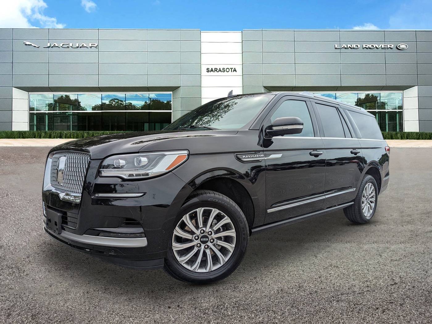 2024 Lincoln Navigator Premiere — SUV — 28,769 mi — Sarasota, FL