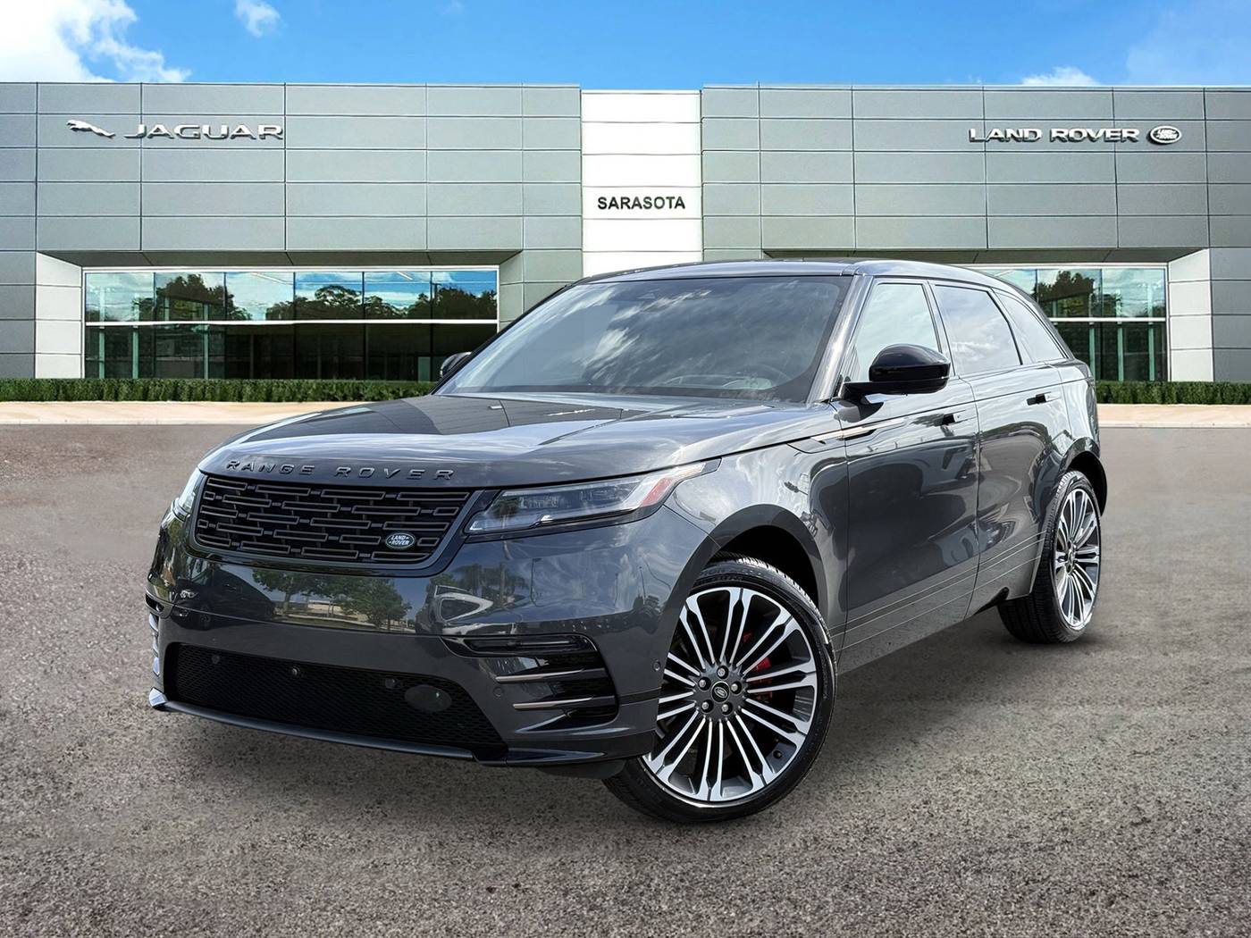 2024 Land Rover Range Rover Velar Dynamic SE — SUV — 8,866 mi — Sarasota, FL