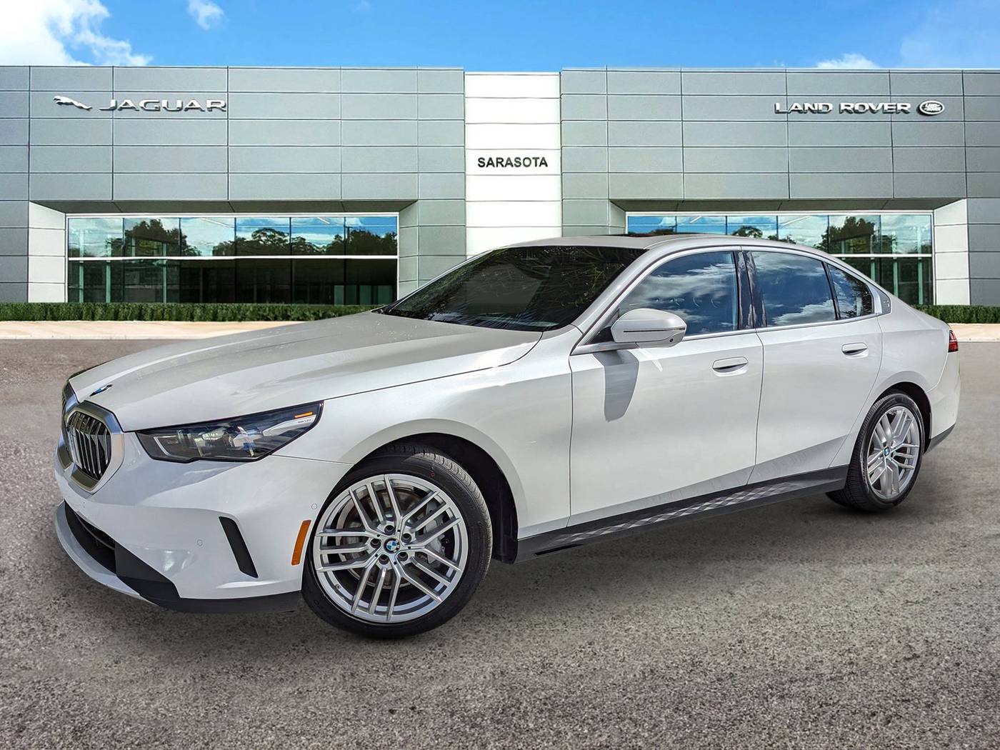 2024 BMW 5 Series 530i — Sedan — 26,490 mi — Sarasota, FL