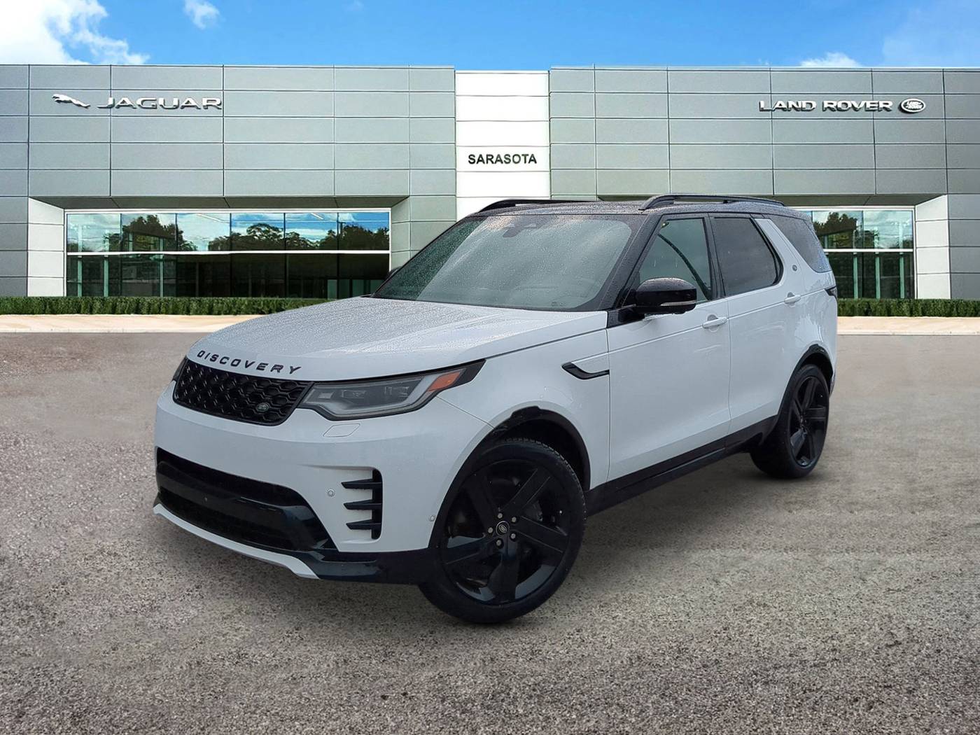 2024 Land Rover Discovery Dynamic SE — SUV — 12,613 mi — Sarasota, FL