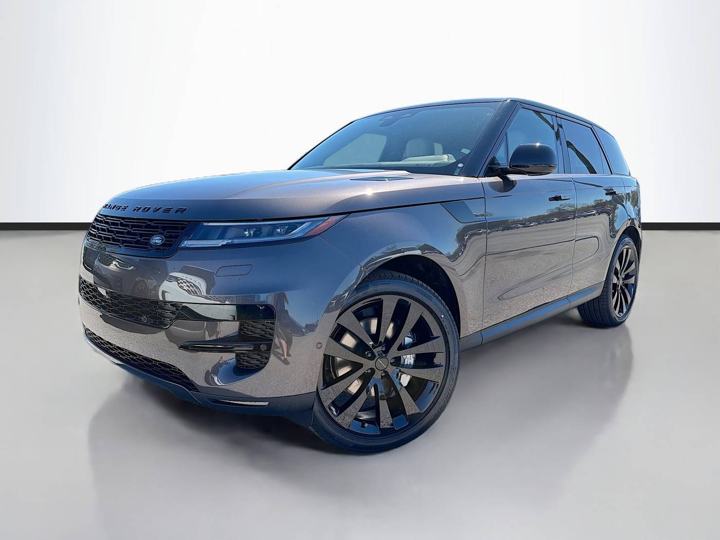 2026 Land Rover Range Rover Sport P360 SE