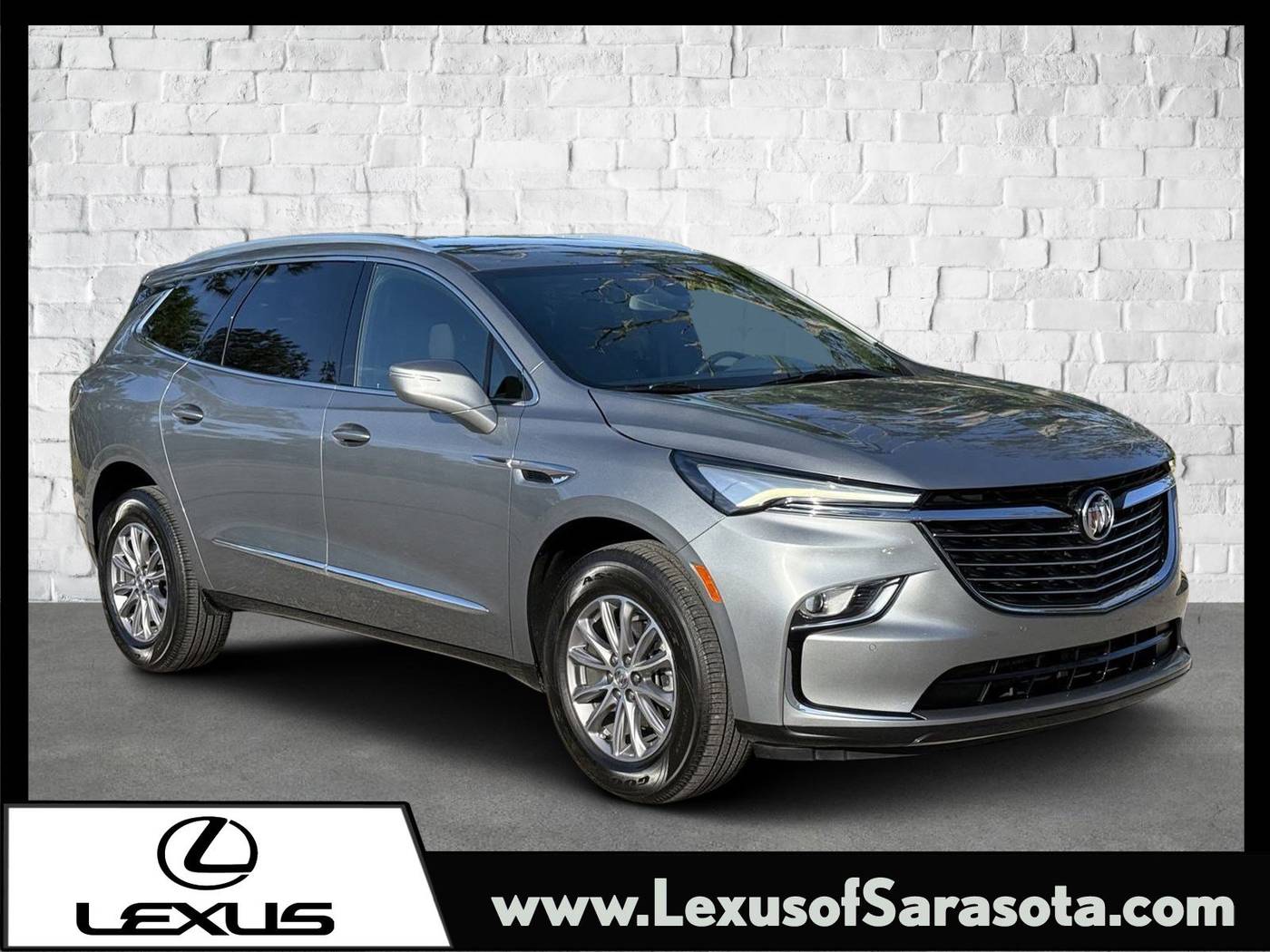 2023 Buick Enclave Essence — SUV — 28,689 mi — Sarasota, FL