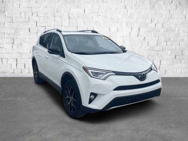 2018 Toyota RAV4 SE — SUV — 121,844 mi — Sarasota, FL