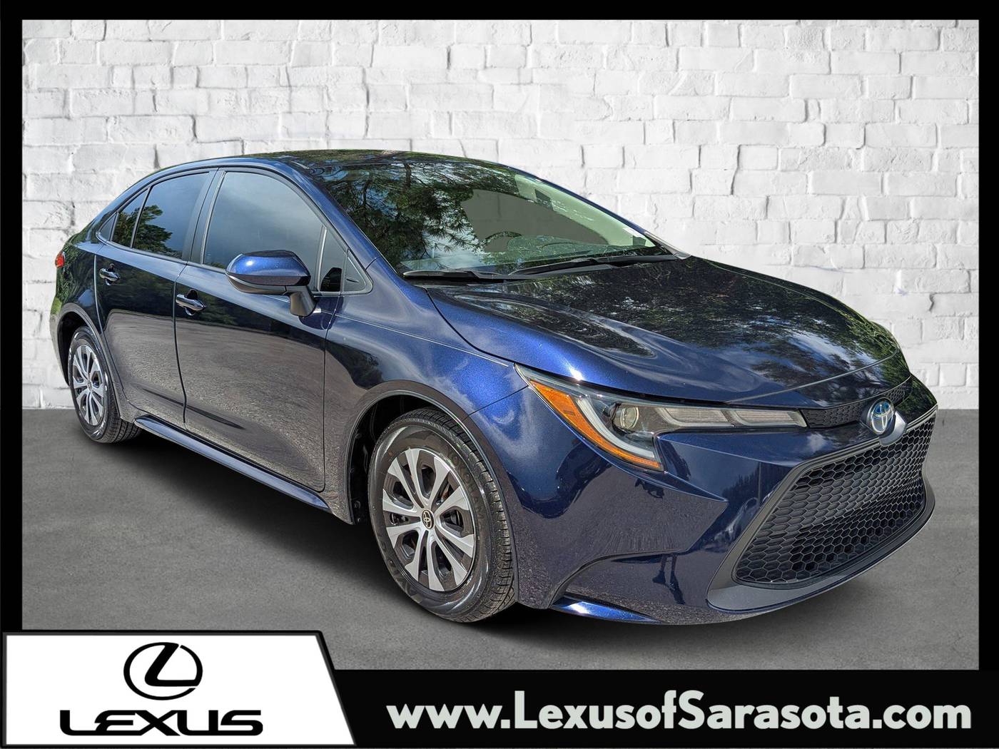 2022 Toyota Corolla Hybrid LE — Sedan — 20,262 mi — Sarasota, FL