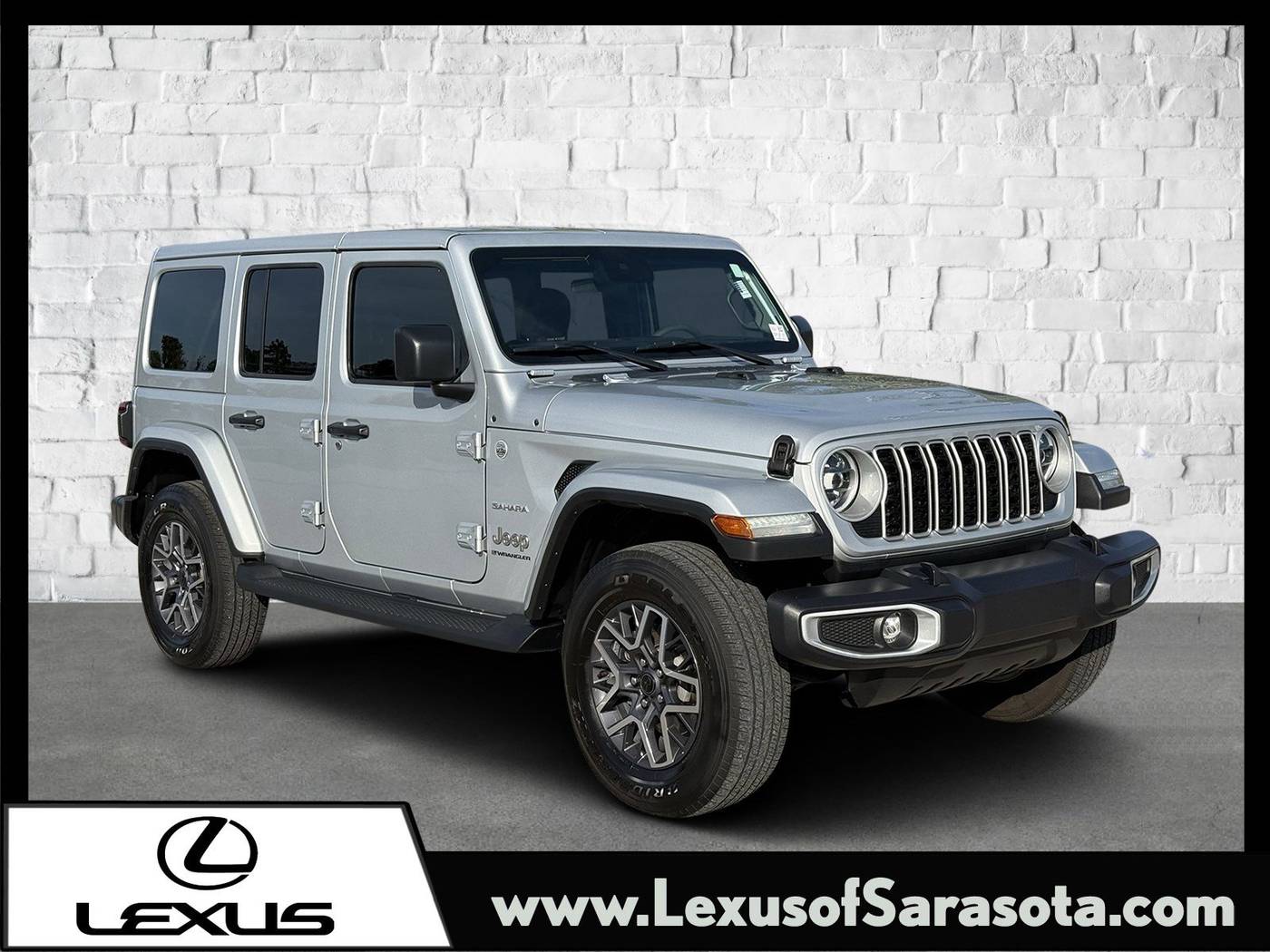 2024 Jeep Wrangler Sahara — SUV — 24,552 mi — Sarasota, FL