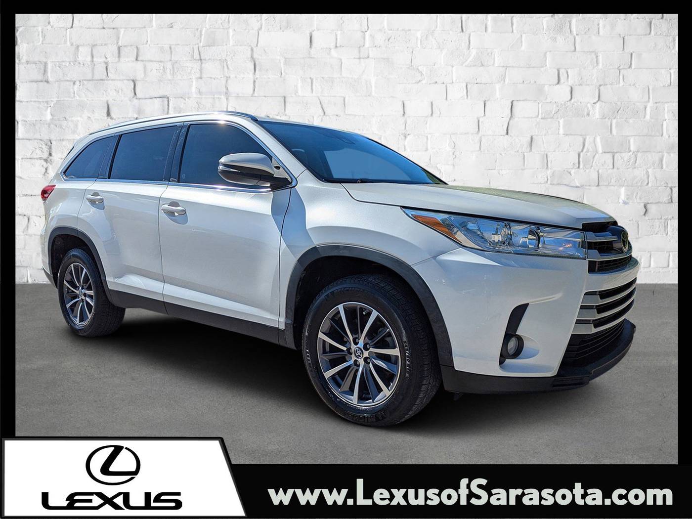 2019 Toyota Highlander XLE — SUV — 72,328 mi — Sarasota, FL