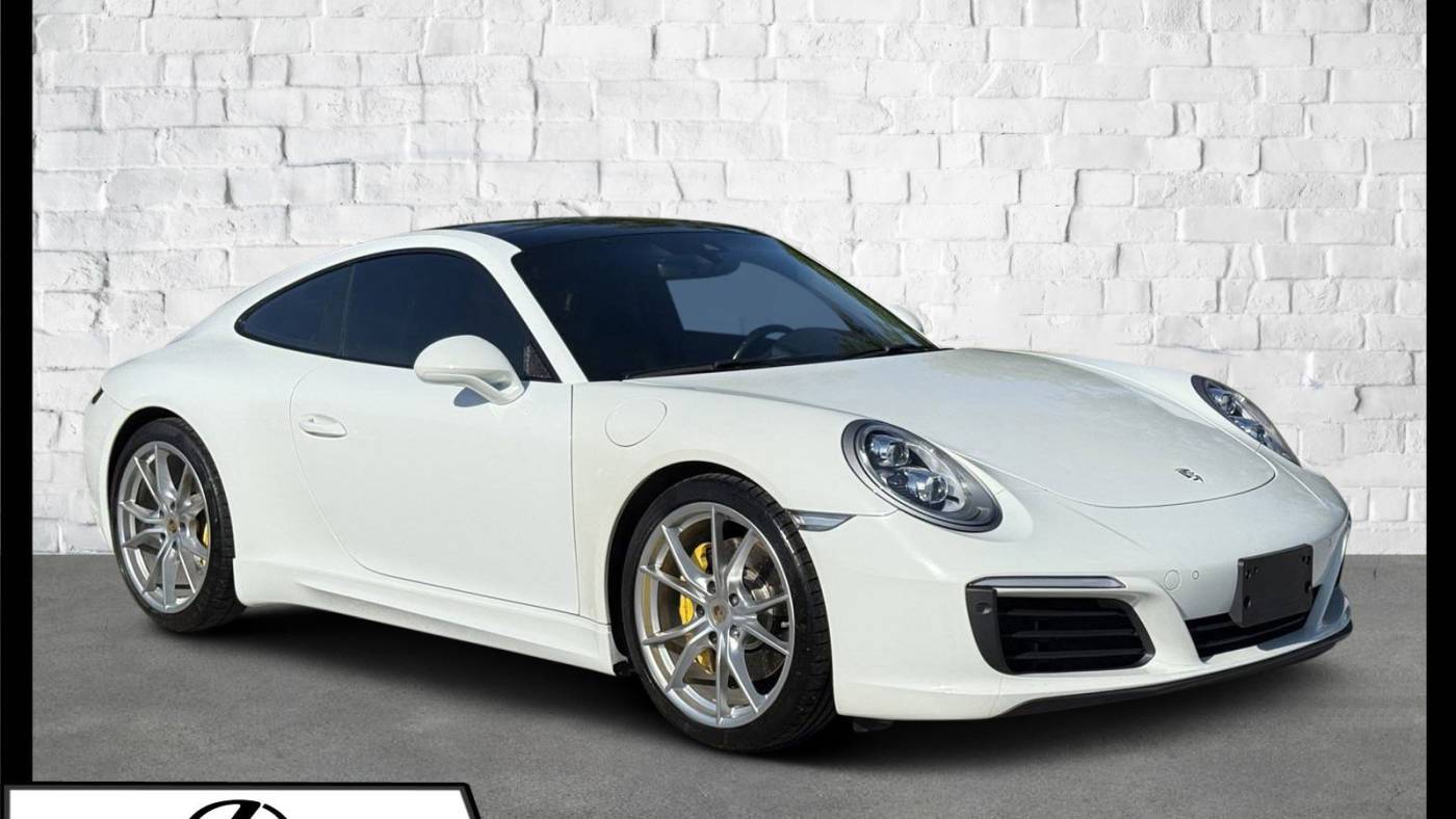 2018 Porsche 911 Carrera S — Coupe — 47,300 mi — Sarasota, FL