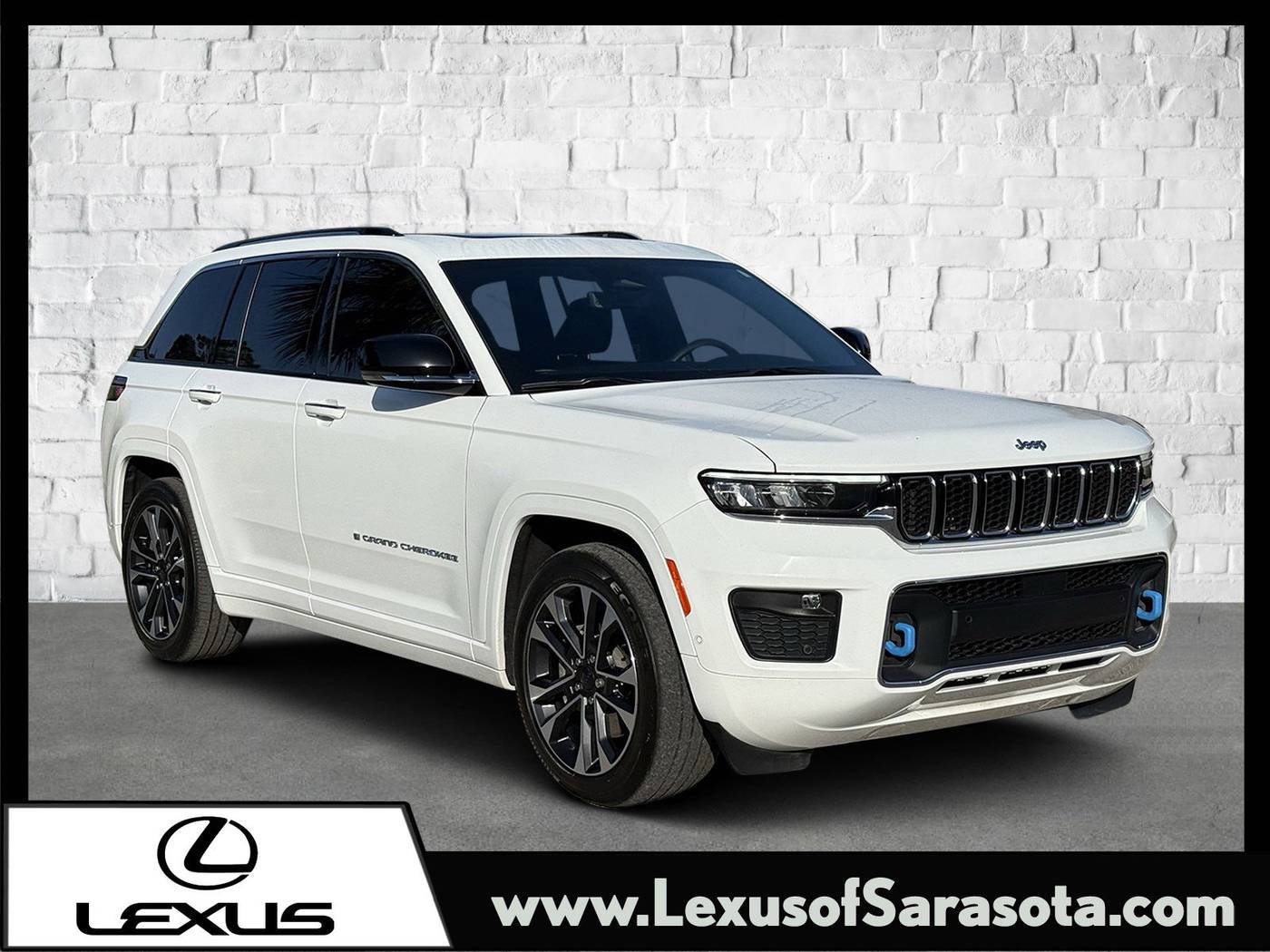 2022 Jeep Grand Cherokee Overland 4xe — SUV — 19,195 mi — Sarasota, FL