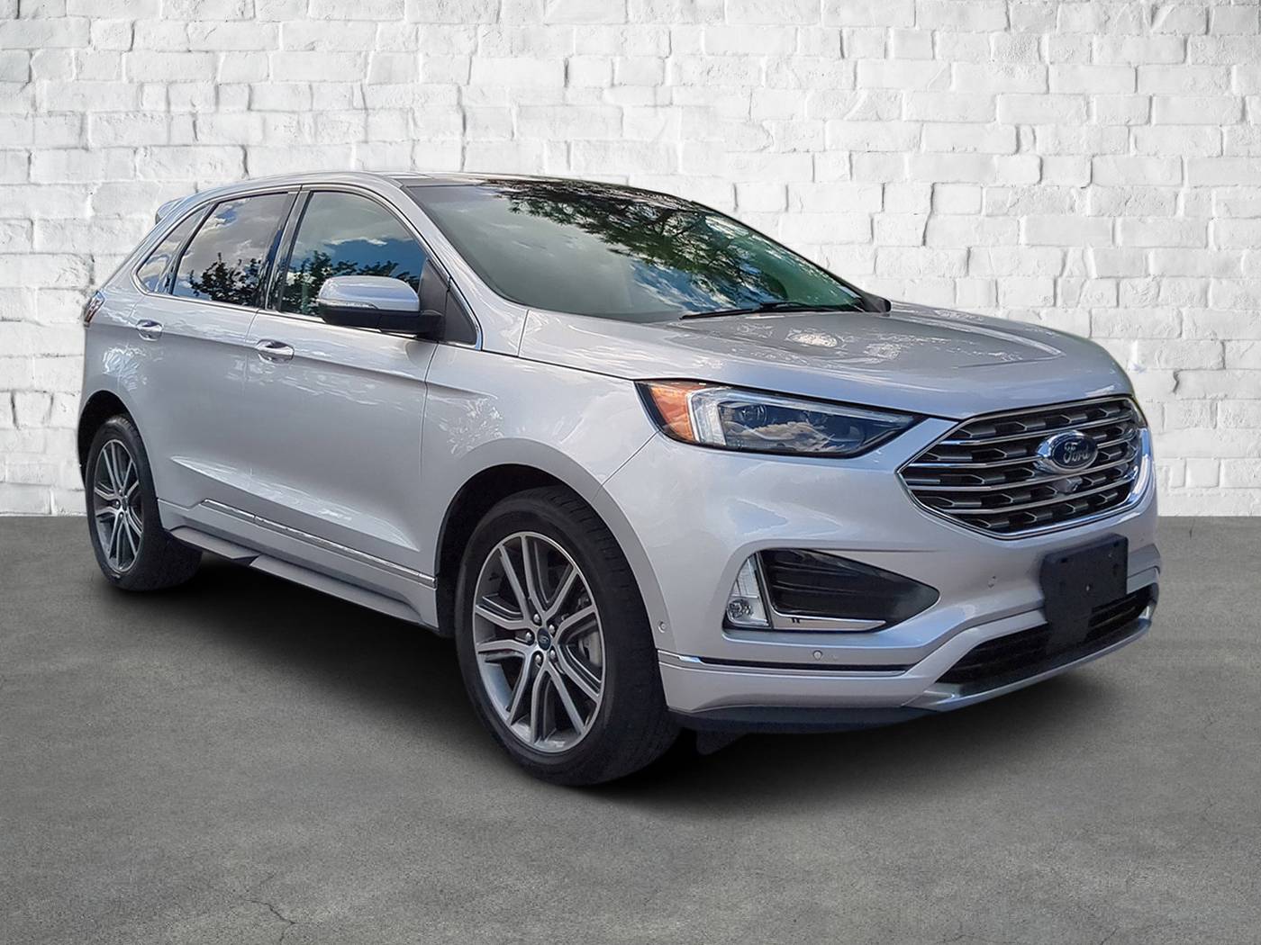 2019 Ford Edge Titanium — SUV — 49,500 mi — Sarasota, FL